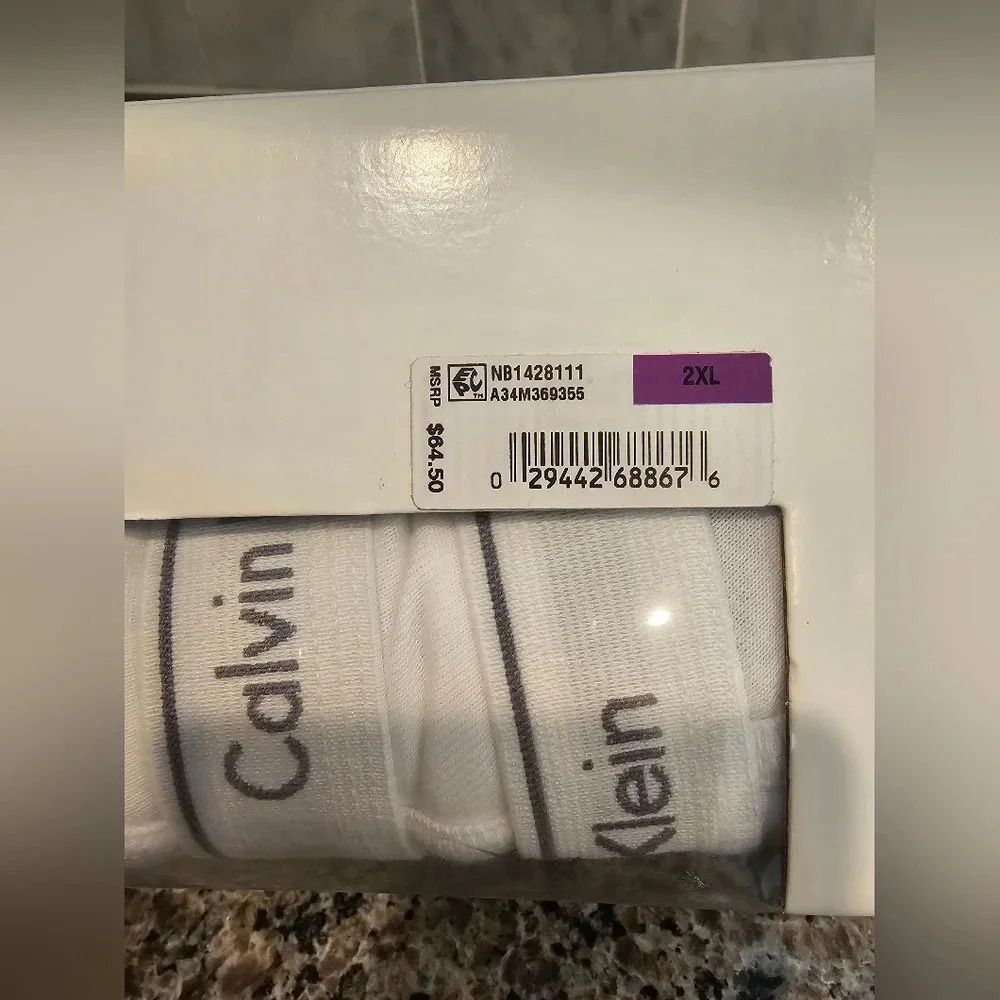 Calvin Klein Men's •Size XXL• White 100% Cotton 6 pack Classic Briefs New in Box - Picture 2 of 7